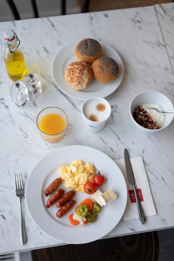 Thon Hotel Brussels Airport Diegem Bagian luar foto