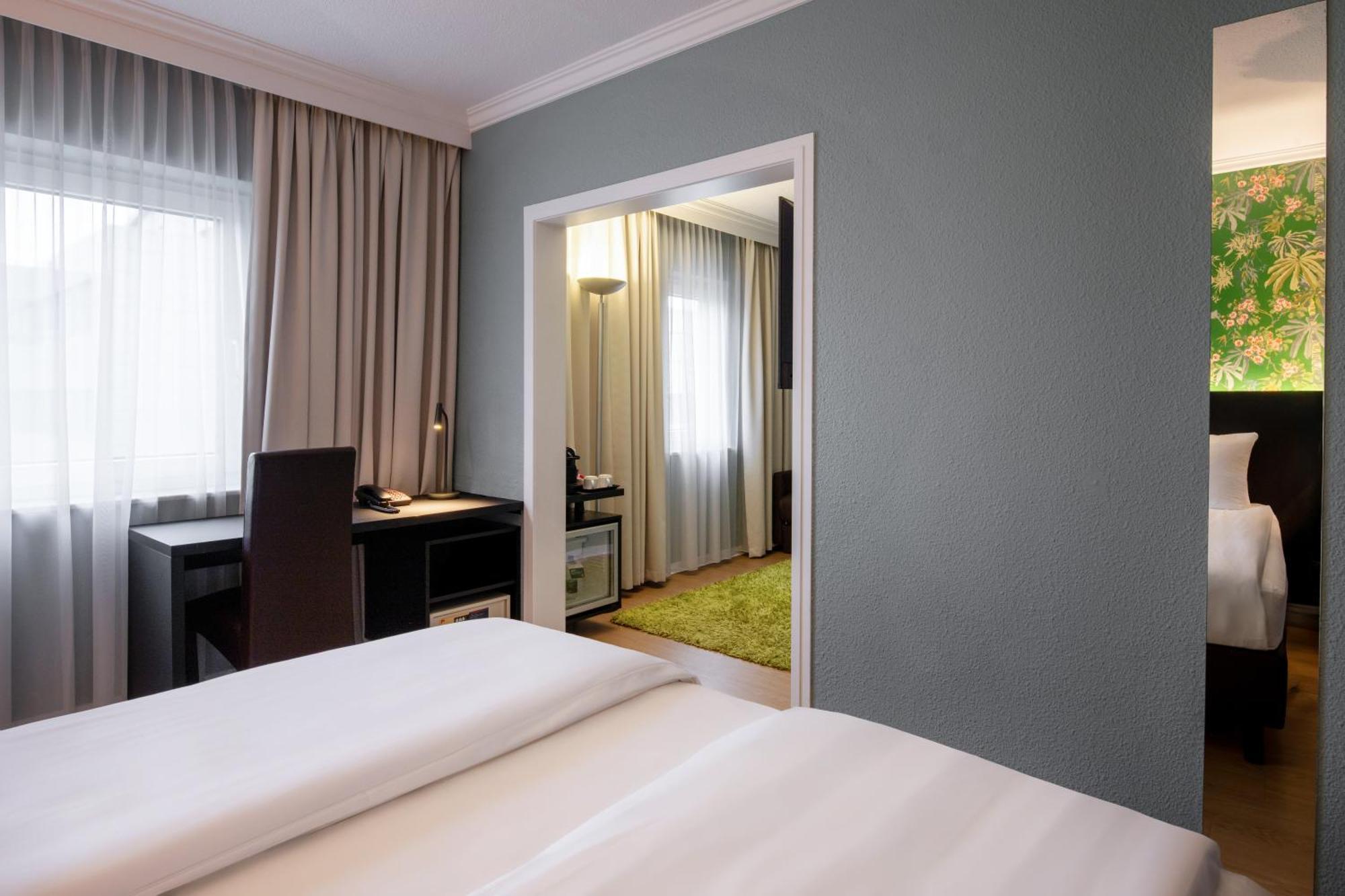 Thon Hotel Brussels Airport Diegem Bagian luar foto